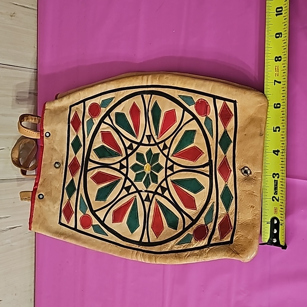 Vintage leather bag